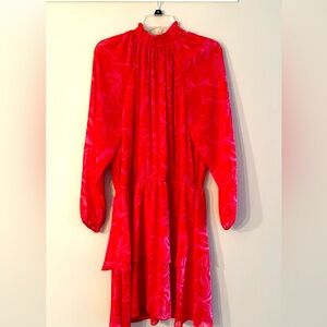 Scoop dress. Red and pink. L